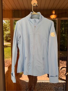 Lululemon carolina tar heel define jacket